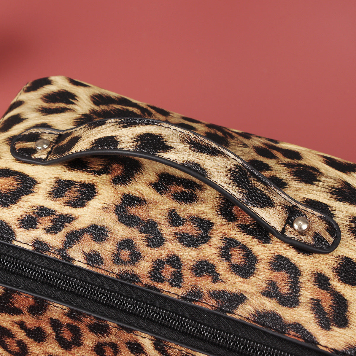 Leopard print PU leather large capacity multifunctional cosmetic bag advanced sense ins wash bag